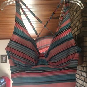 Swim top nwot never worn, just too big.
